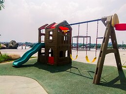 Highest Value Studio at Grand Kamala Lagoon Apartment