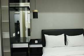 Direct Access to Pool 2BR Apartment at Parahyangan Residence
