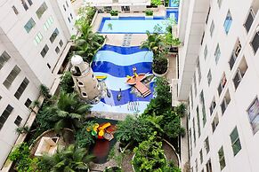 Compact 2BR Bassura City Apartment