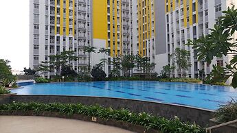 Enjoy 2BR @ Springlake Apartment