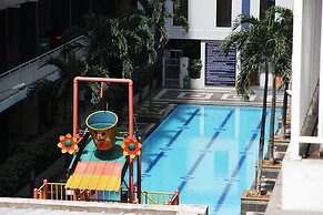 Azalea Suites Cikarang Studio Apartment with Bathtub