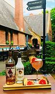 Schoolhouse Hotel