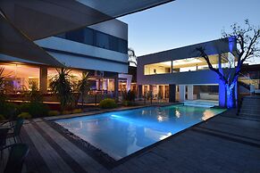 Piazza Hotel