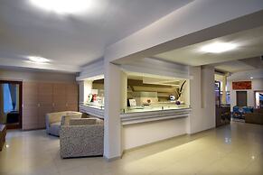 Piazza Hotel