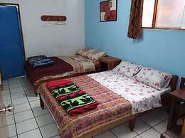 Hostal Yaki