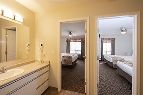 Dunvegan Inn and Suites