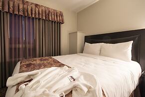 Dunvegan Inn and Suites