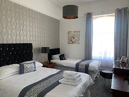 Gordon Arms Hotel