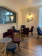 Gordon Arms Hotel