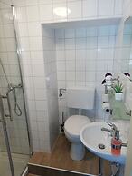Eleonora Apartment
