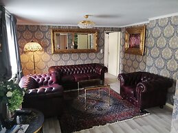 Eleonora Apartment