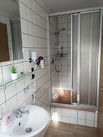 Eleonora Apartment