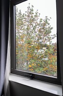 N Queen Apartment Hotel