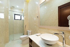 N Queen Apartment Hotel