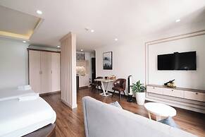 N Queen Apartment Hotel