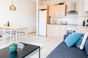 Arroyo Rooftop Apartment