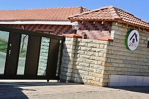 Joy Guesthouse Mabote