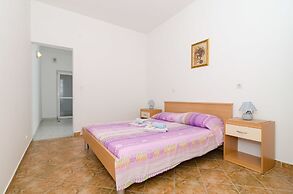 Apartments Franka Saplunara