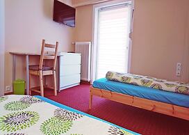 City Apartment S & W