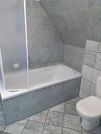 City Apartment S & W