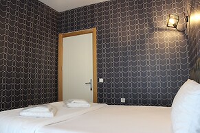 Quars Suite