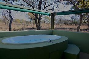 Crimson Bush Lodge