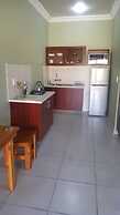 Crimson Bush Lodge