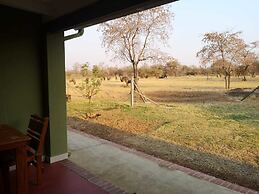 Crimson Bush Lodge