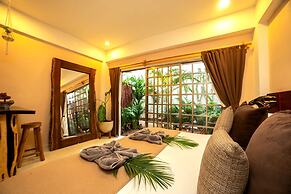Grand Balam Plaza