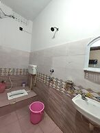 Goroomgo Star Lodge Puri