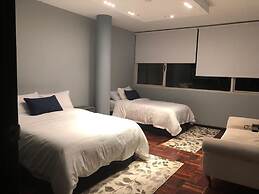 Masaryk Spacious & Modern apt w-Terrace