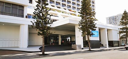L5 Surfers Paradise Apartment