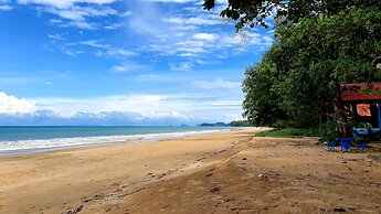Koh Jum Delight Beach