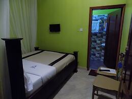 Elegant Motel