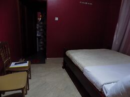 Elegant Motel