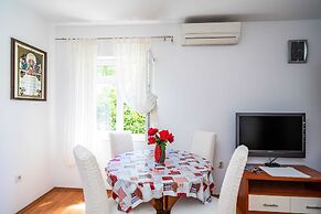 Apartment Marieta