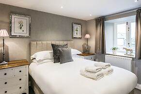The Lodge Rooms @ Carus Green