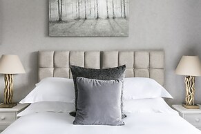 The Lodge Rooms @ Carus Green