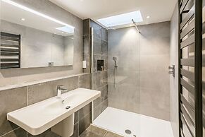 The Lodge Rooms @ Carus Green