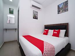 OYO 44093 Vrm Hotel