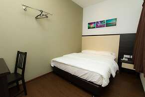 Aurora Boutique Hotel