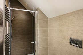 The Townhouses @ Carus Green