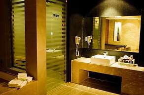 Hip Spa Motel