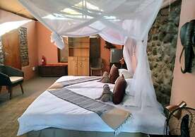 Khowarib Lodge