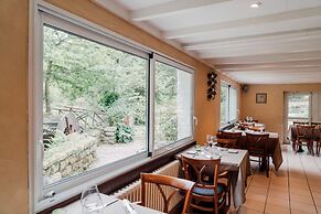 Logis Auberge de Pont Calleck