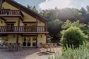 Logis Auberge de Pont Calleck