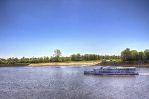 Plenus Riverloft