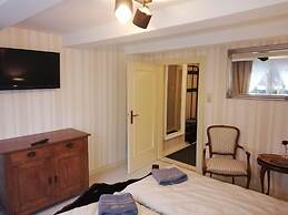 Nijole Apartment