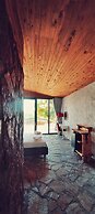 Rocas Roja Beach Hotel