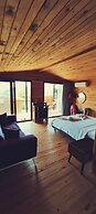 Rocas Roja Beach Hotel